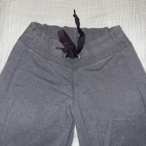 Lulu lemon sweats